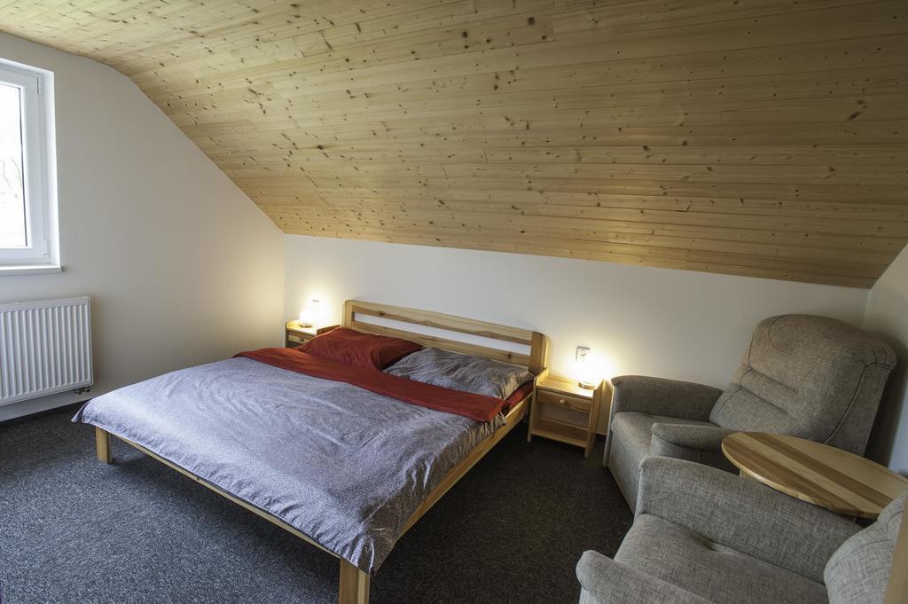 Penzion A Apartmany Skipark Hrabesice Krasne Ngoại thất bức ảnh