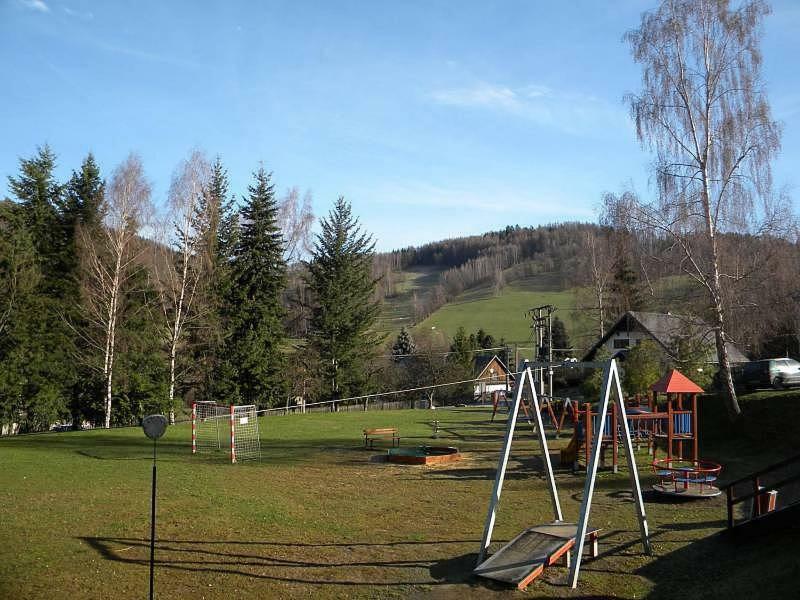 Penzion A Apartmany Skipark Hrabesice Krasne Ngoại thất bức ảnh